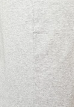 Pier One 5 Pack - Camiseta Interior - 802 - Black_102 - Grey_001 - White -Ropa De Hombre Ventas 0a955050f8ad409d9106d70a8870543a