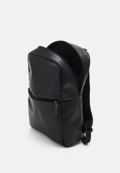 Pier One Unisex - Mochila - Black 8 Pier One Unisex - Mochila - Black -Ropa De Hombre Ventas 0c0e95a60fd9422da070e507844fd5da
