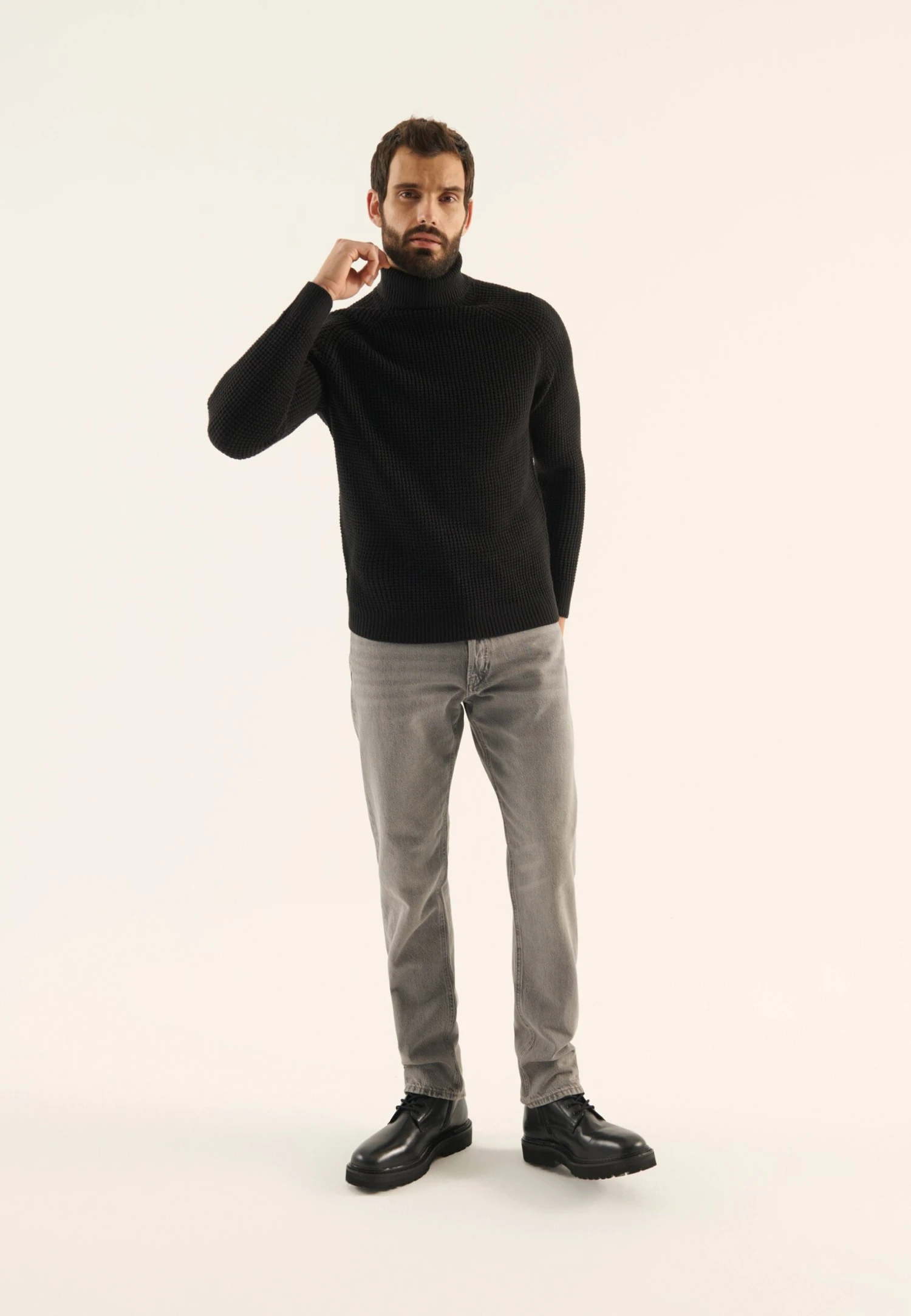 Pier One Jersey De Punto - Black 4 Pier One Jersey De Punto - Black - Imagen 2