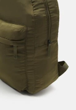Pier One Travel Compact Backpack Foldable Unisex - Mochila - Khaki -Ropa De Hombre Ventas 4826ecaf1d37448cb8371124bf6b826a