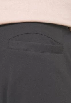 Pier One Pantalones Deportivos - Dark Grey -Ropa De Hombre Ventas 4dba7bd6995145a9b07e0b61cdb4749a