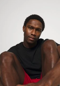 Pier One 3 Pack - Pantalón De Pijama - Black/Mottled Dark Grey/Red 16 Pier One 3 Pack - Pantalón De Pijama - Black/Mottled Dark Grey/Red -Ropa De Hombre Ventas 4f57fa2361ff43dba0b55c4847802e72