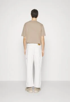 Pier One Carpenter Colored Twill- Vaqueros Rectos - Off-White -Ropa De Hombre Ventas 4fab3a7ad84e43dfa273cbbbc4f63ebc