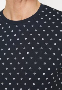 Pier One 3 Pack - Camiseta Estampada - White/Dark Blue/Red -Ropa De Hombre Ventas 5fcb9053133a4f0cbf3c72e8cff6c432