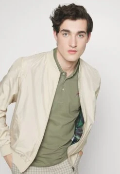 Pier One Chaquetas Bomber - Beige 12 Pier One Chaquetas Bomber - Beige -Ropa De Hombre Ventas 61f43c01117b4460a4718320ce804aa3