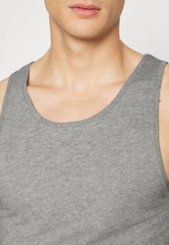 Pier One Rib Vestlue - Camiseta Interior - Grey/White/Blue -Ropa De Hombre Ventas 651f5eab990948179a19a8d8a182168d