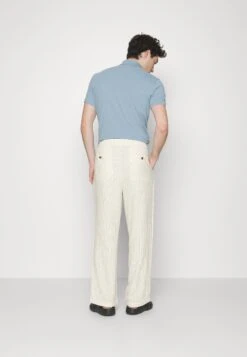 Pier One Drawcord Trousers Linen Blend - Pantalones - Off-White -Ropa De Hombre Ventas 65c988989ad143de851aee47dda41e80