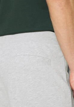 Pier One Pantalones Deportivos - Light Grey -Ropa De Hombre Ventas 7160a1a657b544d09a99a97432eeb09a