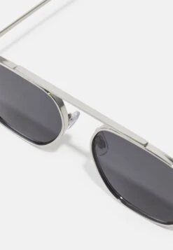 Pier One Gafas De Sol - Silver-Coloured -Ropa De Hombre Ventas 7d8386e687b348308fc460282594e4fb