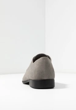 Pier One Zapatos Con Cordones - Grey -Ropa De Hombre Ventas 7e262d7e1b2c4561940fdde78f9c83b6