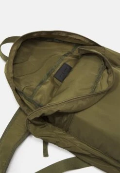 Pier One Travel Compact Backpack Foldable Unisex - Mochila - Khaki -Ropa De Hombre Ventas 950ff27251644415923cabe4fe85982f
