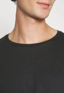 Pier One 2 Pack - Camiseta De Manga Larga - Black/Khaki -Ropa De Hombre Ventas 9738d7a40e2d43ecbbab45cbd3bc692f