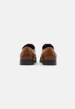 Pier One Leather - Zapatos Con Cordones - Cognac 10 Pier One Leather - Zapatos Con Cordones - Cognac -Ropa De Hombre Ventas 987fb857b7e844fdb945f4f9679d3ad0