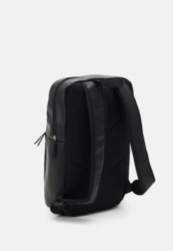 Pier One Unisex - Mochila - Black 7 Pier One Unisex - Mochila - Black -Ropa De Hombre Ventas ad24484d331e49afae43a97ae05b2624