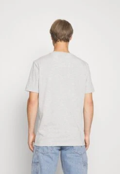 Pier One Camiseta Estampada - Light Grey -Ropa De Hombre Ventas b590d3c7e7b844a78c60593b7a3b9fd9
