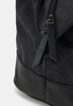 Pier One Unisex - Bolsa De Viaje - Black 10 Pier One Unisex - Bolsa De Viaje - Black -Ropa De Hombre Ventas bdc3a331f78c4a4d87c774f47b53958a