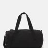 Pier One Unisex - Bolsa De Deporte - Black -Ropa De Hombre Ventas bfd8adb083b74d148c981ccf2273723f