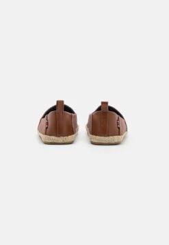 Pier One Unisex - Alpargatas - Brown 10 Pier One Unisex - Alpargatas - Brown -Ropa De Hombre Ventas c87e3fa4120843cda9a914d0e4b77c24