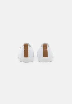 Pier One Unisex - Mocasines - White -Ropa De Hombre Ventas d0dcb07e7bd24443a1df824091ece39a