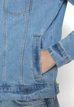 Pier One Chaqueta Vaquera -Blue 13 Pier One Chaqueta Vaquera -Blue -Ropa De Hombre Ventas d3e819b17ed341f0bd01c20fe45e7b4d