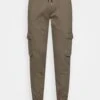 Pier One Pantalones Cargo - Brown -Ropa De Hombre Ventas e3e4ff5dac964139831b2bd60f5b1c4c