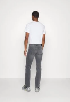 Pier One Vaqueros Rectos - Grey -Ropa De Hombre Ventas e3fa2efb8b7f4285998ebd6aa58b9d65